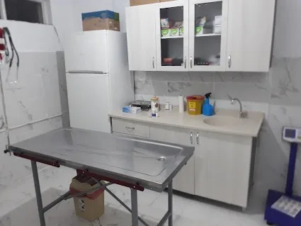 Muayene masası ve ekipmanlar